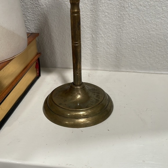 Vintage brass candle holder - Picture 3 of 4
